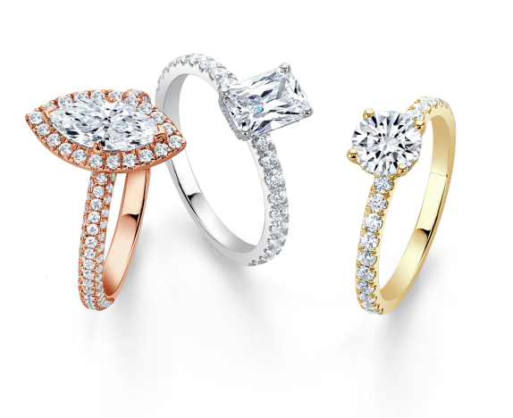 Jama off diamond Maya ring Shows engagement her at â€“