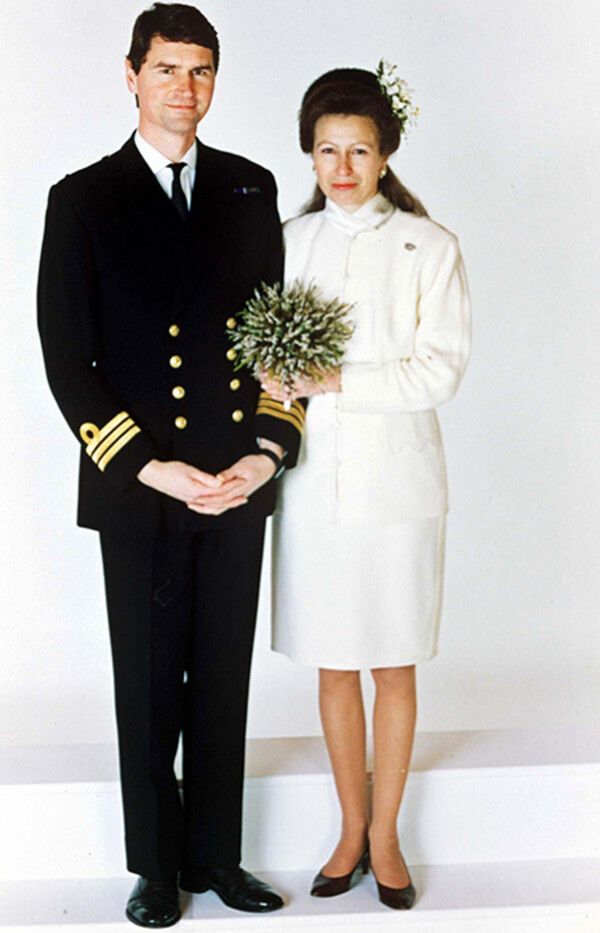 princess-anne-1992-wedding-a