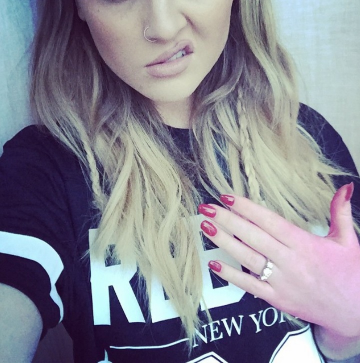 Perrie Edwards Engagement Rings Zayn Malik V Alex Oxlade Chamberlain Visit