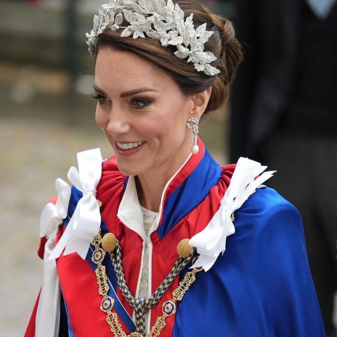 The royal ladies wore some sentimental jewels to the coronation – but ...